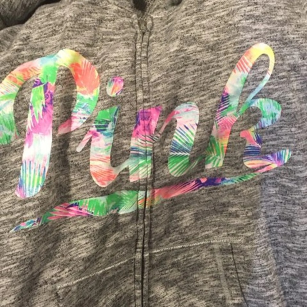VS PINK MEDIUM TROPICAL LOGO HOODIE